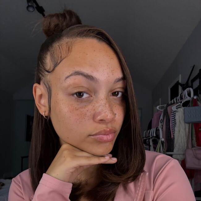 Babysitter in Spring (Texas): Maya