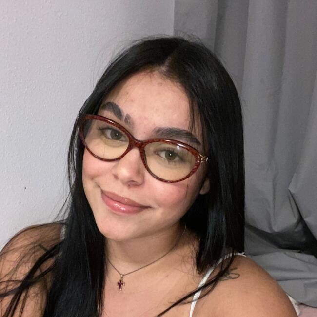 Nanny in Albacete: Yara Nicole