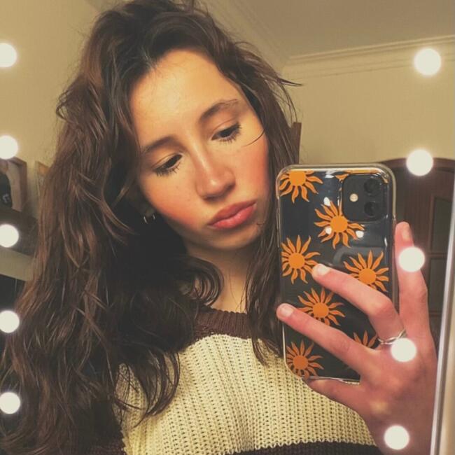 Babysitter in Sintra: Carolina