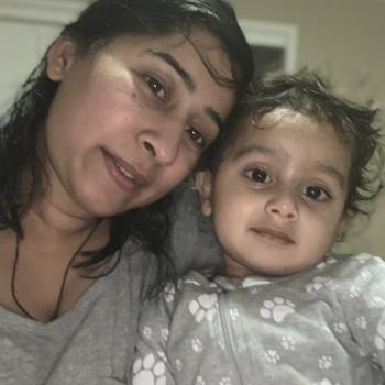 Babysitting job Melbourne: babysitting job Riddhi