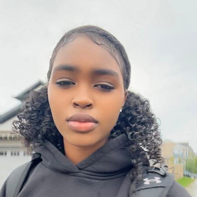 Babysitter in Edmonton: Rayxana
