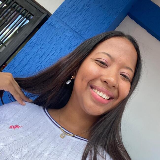 Niñera en El Tigre: Oriana