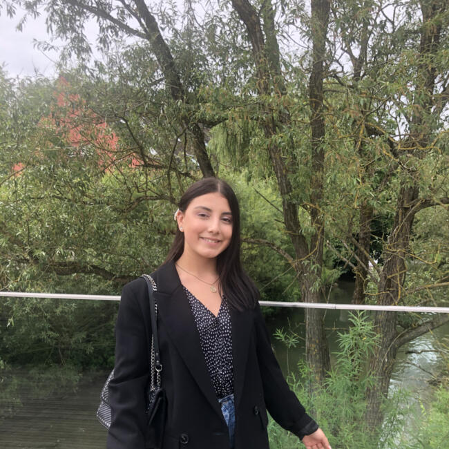 Babysitter in Luxembourg: Mariana