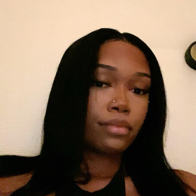 Babysitter in Nice: Nathalie