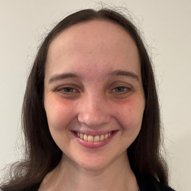 Babysitter in Brisbane: Hillary