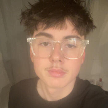 Babysitter in Bouguenais: Kelyan