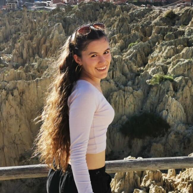 Babysitter in Orléans: Célia