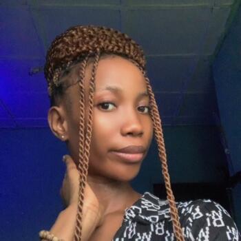 Babysitting job in Owerri: babysitting job Peace