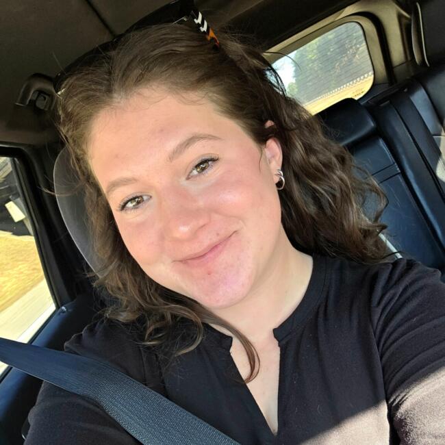 Babysitter in Roanoke Rapids: Somer