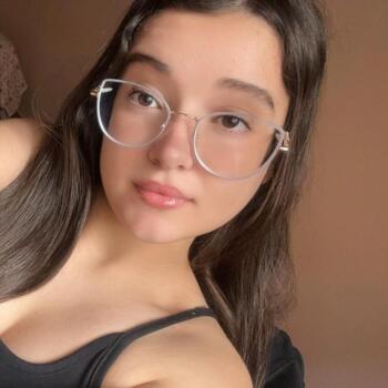 Babysitter in Conselheiro Lafaiete: Gabrielly