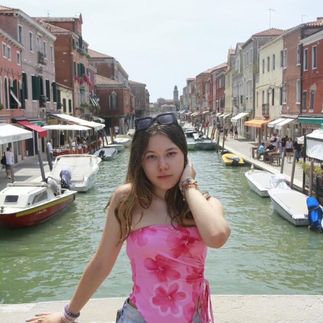 Babysitter in Budapest: Enikő