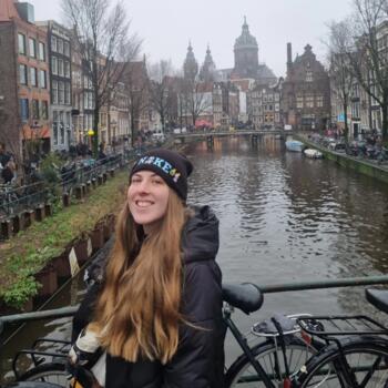 Bébiszitter: Vecsés: Merci