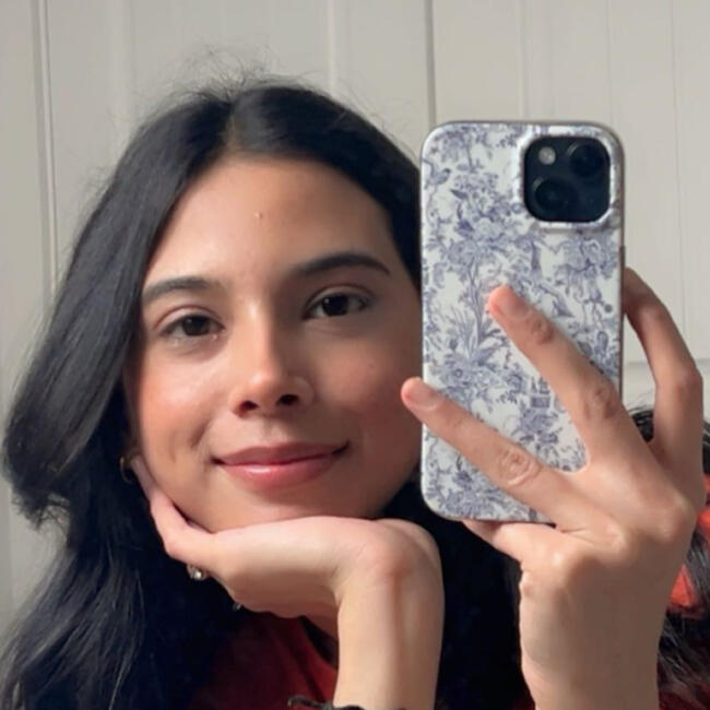 Baby-sitter in Calgary: Komal