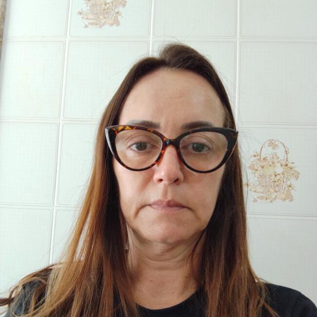 Babysitter in Balneário Camboriú: Ana Lucia