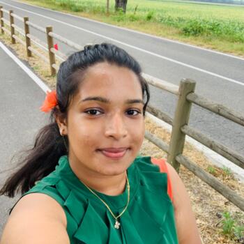 Babysitter a Bressana Bottarone: Kaveesha