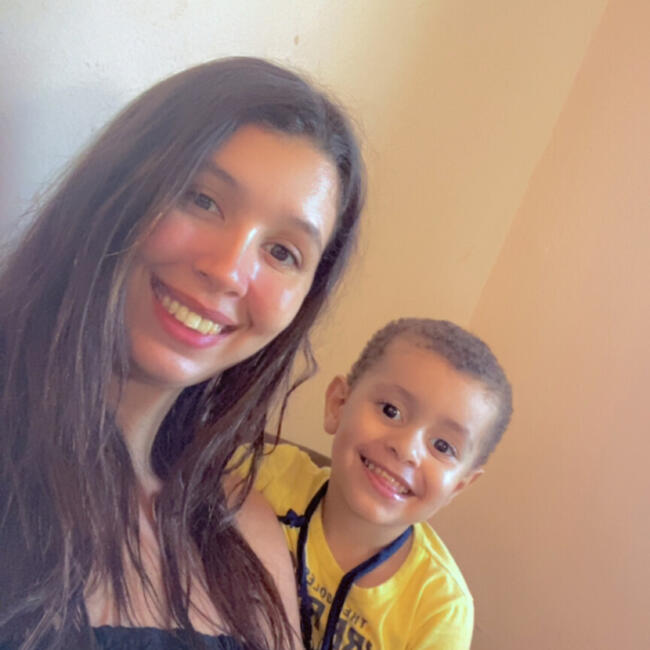 Babysitter in Apucarana: Danielle