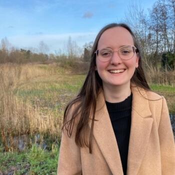 Baby-sitter in Petegem-aan-de-Leie: Jana