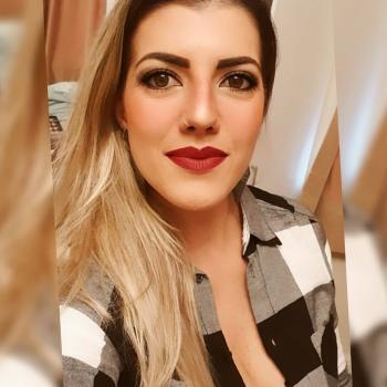 Babysitter Salford: Marcela