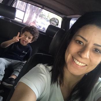 Emprego de babá em Campo Grande: emprego de babá Daniele