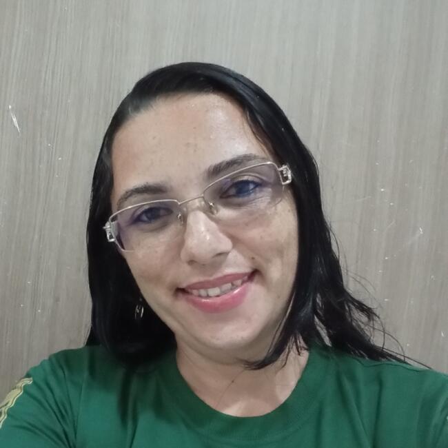 Babysitter in João Pessoa: Edna Paula