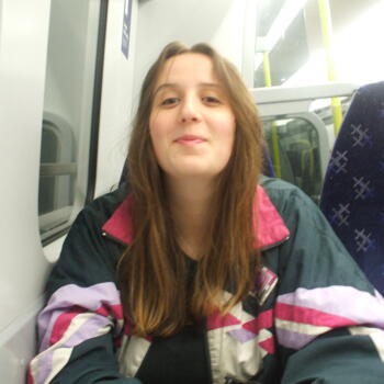 Babysitter in Edinburgh: Beth