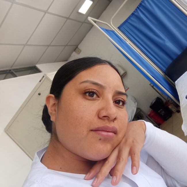 Babysitter in Quito: Nelly