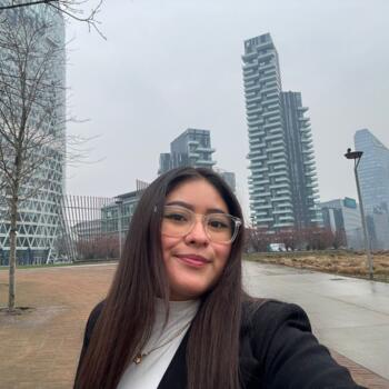 Babysitter in Bologna: Jahira