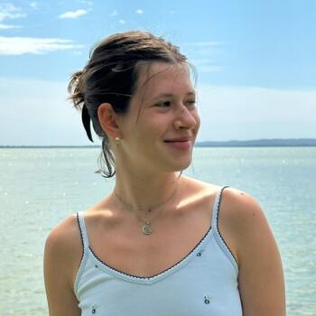 Babysitter in Budapest: Amália