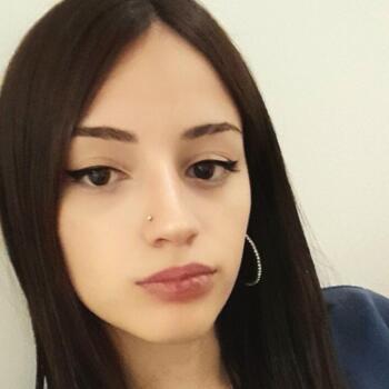 Babysitter in Ushuaia: Iara