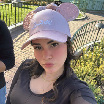 Babysitting job in Santa Catarina: babysitting job Laura alicia