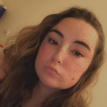 Babysitter in Nice: Chloé