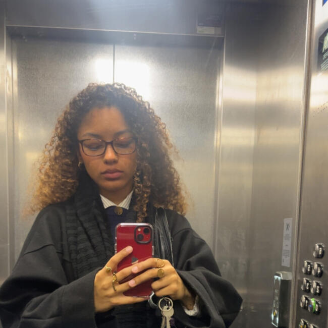 Babysitter in Villeurbanne: Madylou