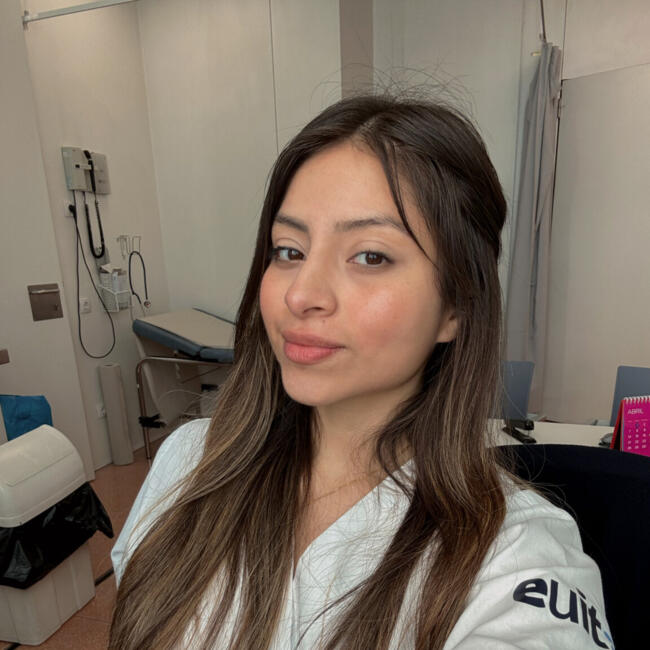 Babysitter in Rubí: Ariadna