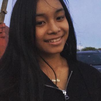 Babysitter Hellerup: Krisha Claire