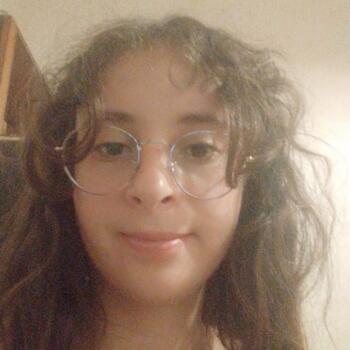 Babysitter in Foggia: Yu