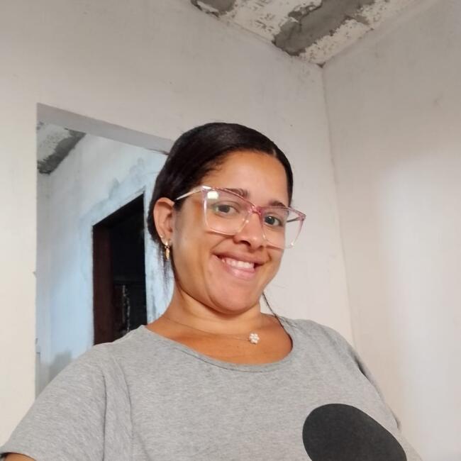 Babysitter in Salvador: ERICA