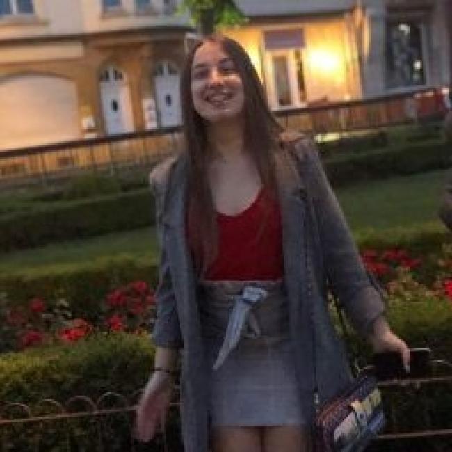 Niñera en Differdange: Cristiana