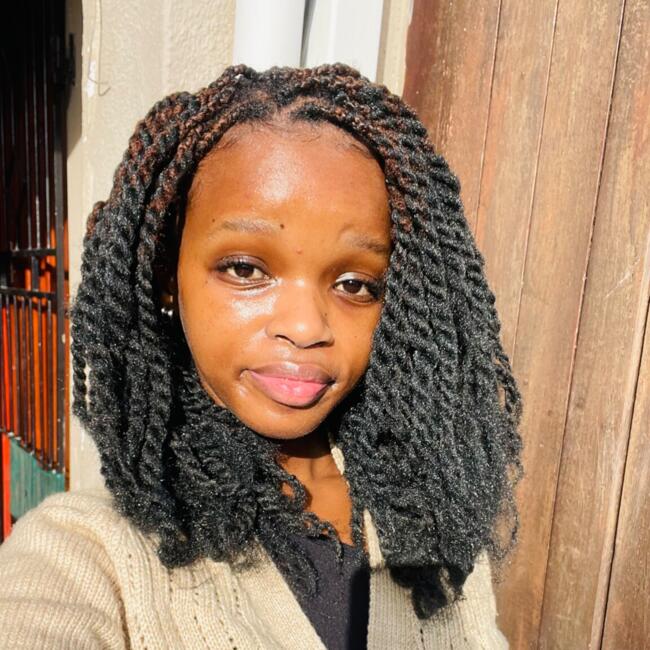Babysitter in Cape Town: Zintle