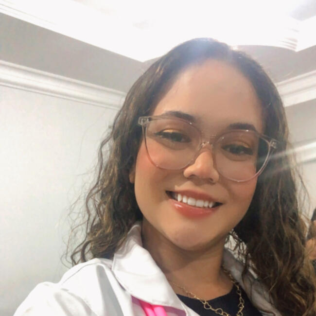 Babá em Goiânia: Roberta