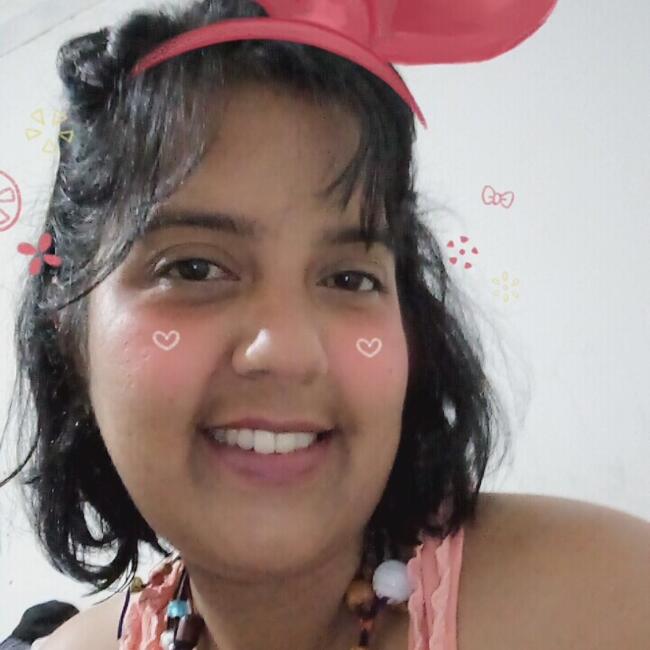 Babysitter in Boa Vista: María