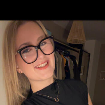 Babysitter in Audembert: Inès