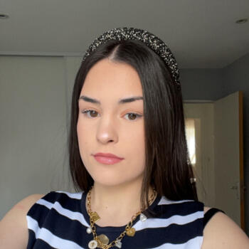 Babysitter in Sainte-Anne-sur-Brivet: Celia