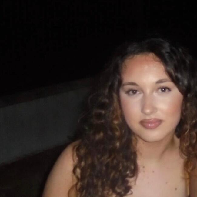 Babysitter in Vitré: Laury