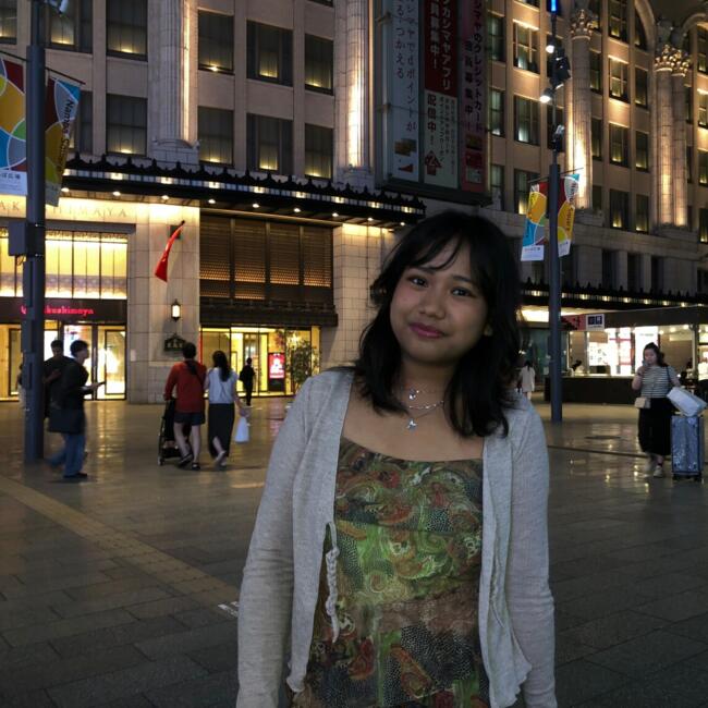 位于Singapore Island的临时保姆: Nur Zahirah