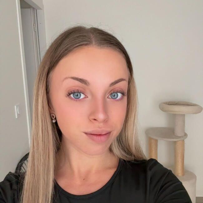 Babysitter in Rouen: Maelys