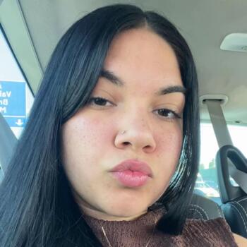 Babysitter Folgosa: Alana