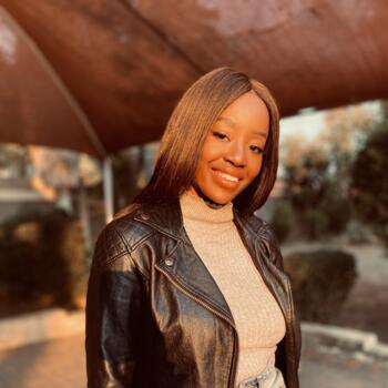 Babysitter in Wien: Lerato