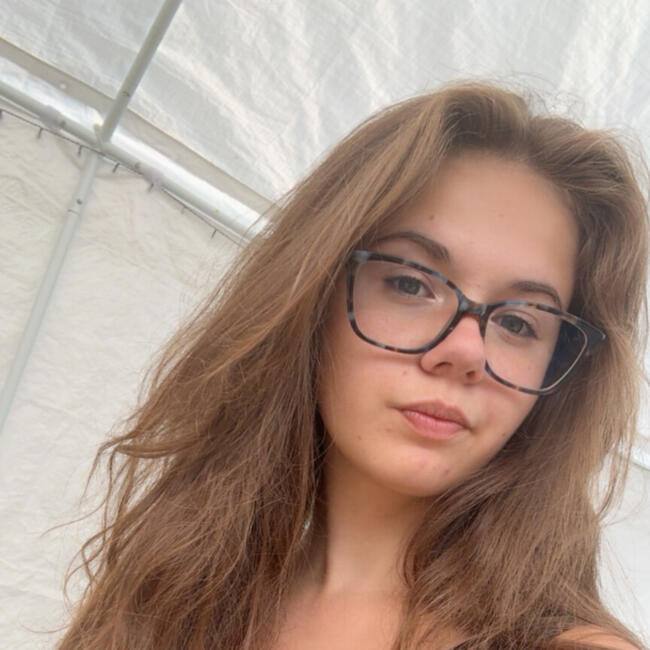 Babysitter in Reims: Chloé