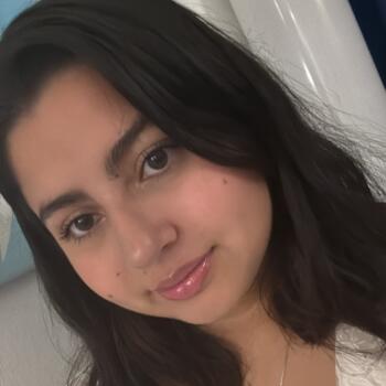 Babysitter in Everett (Washington): Laura