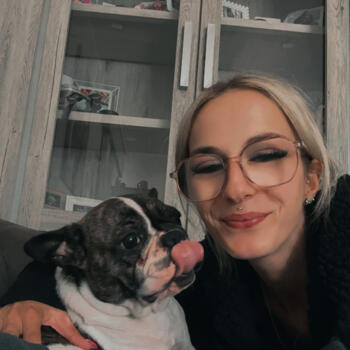 Babysitter Kortemark: Monica